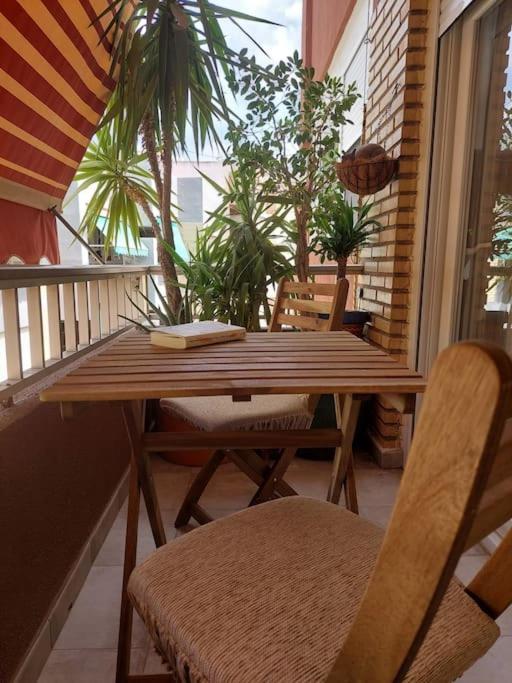 אלאקאס Family Apartment Andrea מראה חיצוני תמונה