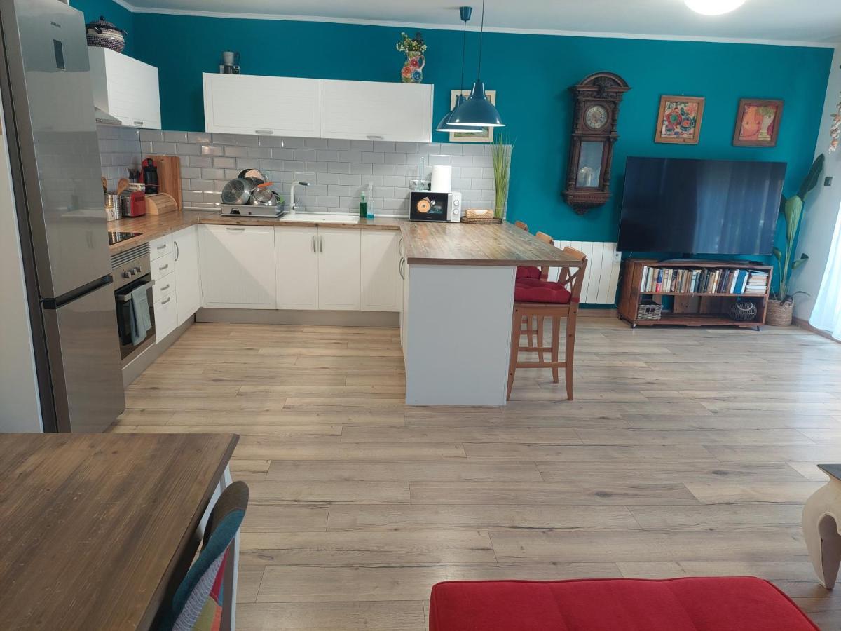 אלאקאס Family Apartment Andrea מראה חיצוני תמונה