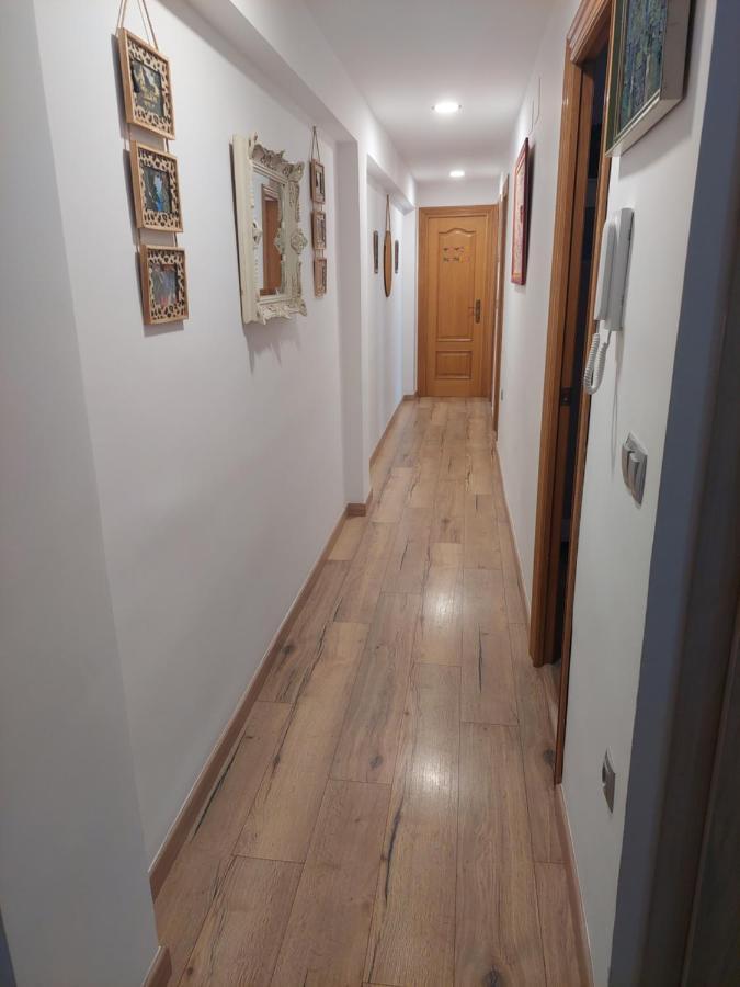 אלאקאס Family Apartment Andrea מראה חיצוני תמונה